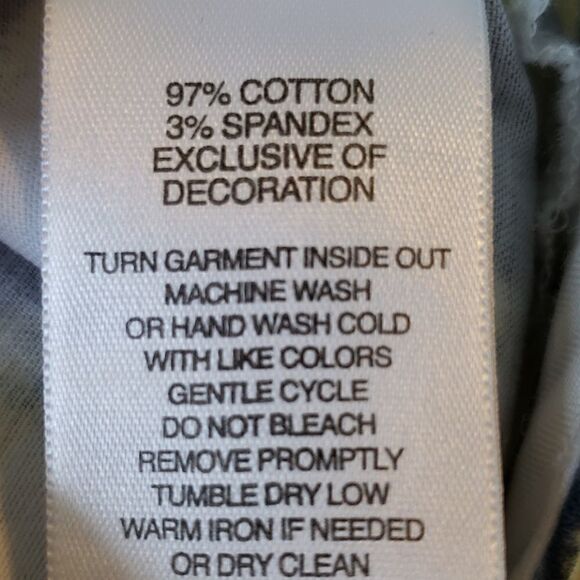 47. Valerie Stevens Cropped  - Picture 5 of 5